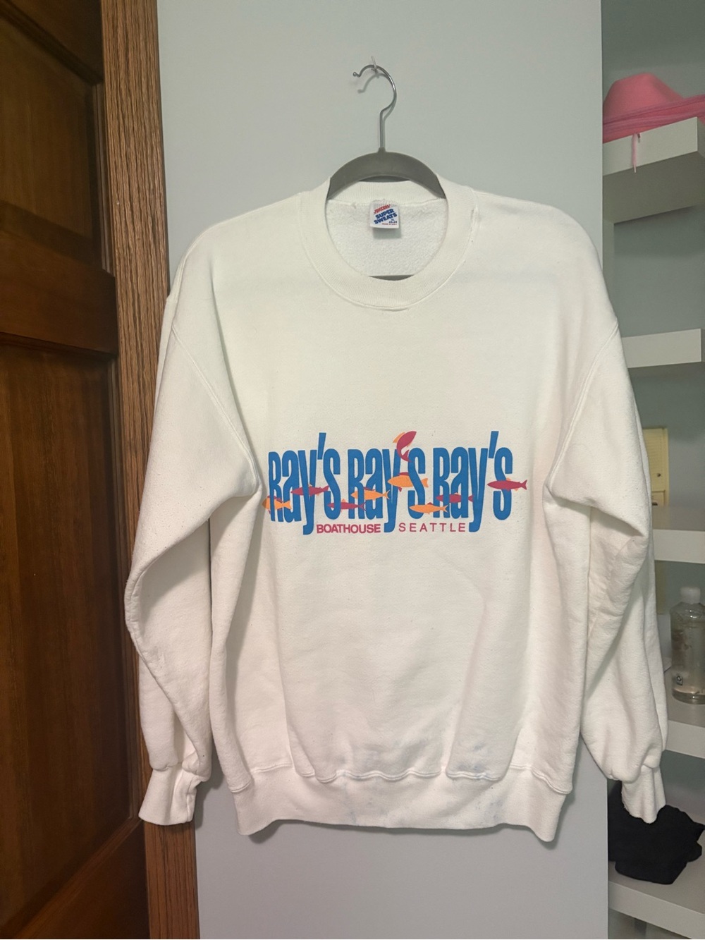 Ray's Boathouse Seattle White Crewneck Sweatshirt - Seattle Washington Pullover